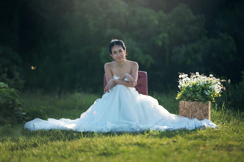Modern Glamour Wedding Dress